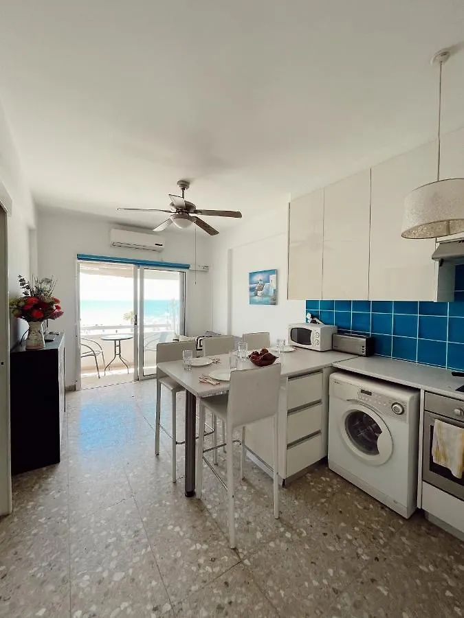 דירה Lovely 1-Bedroom Conto In The Heart Of Finikoudes